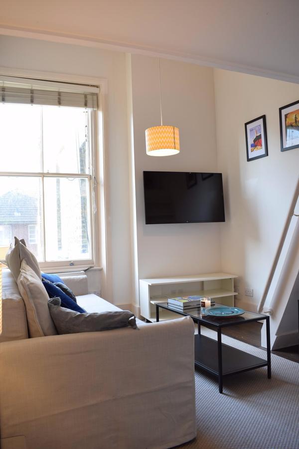 Appartement 1 Bedroom Flat In Notting Hill With Mezzanine Londres