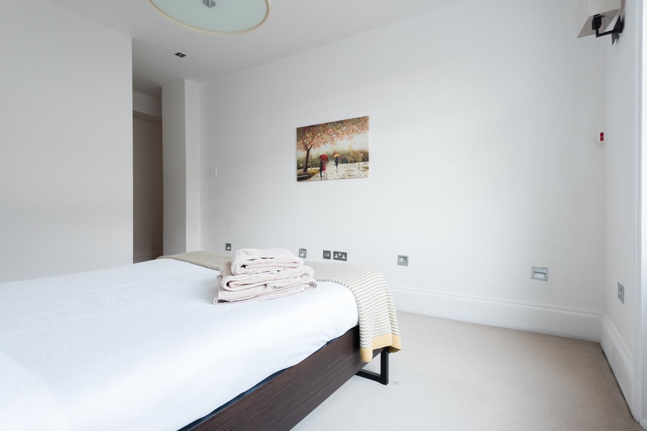 Apartment Second Nest Regents Park