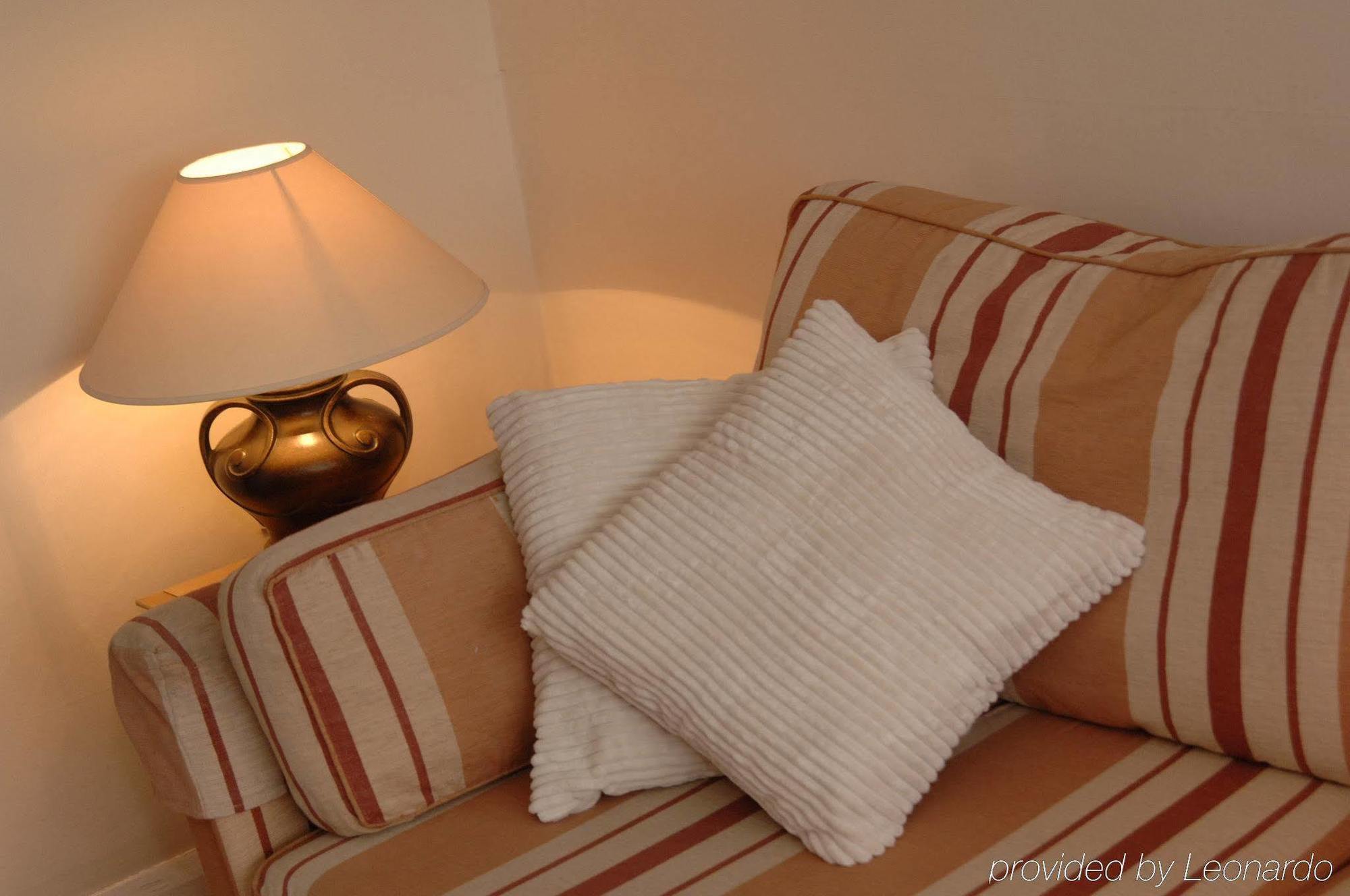 Hotel Thistle Westminster 4*