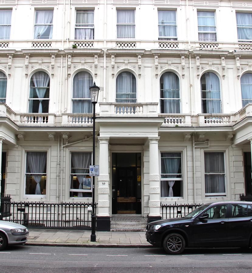 Hostel New Mansion House *