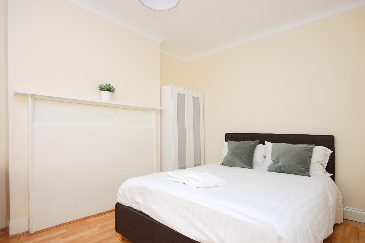 35 Swinton Street 3* London