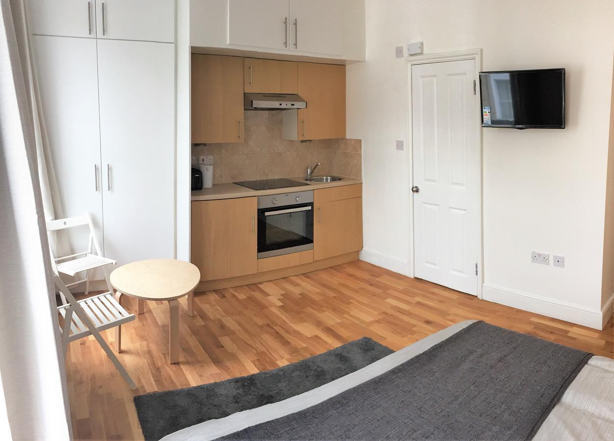Ifield Road By Mayfair Londen