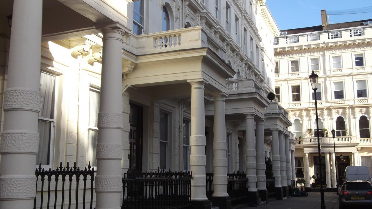 Hostel New Mansion House *