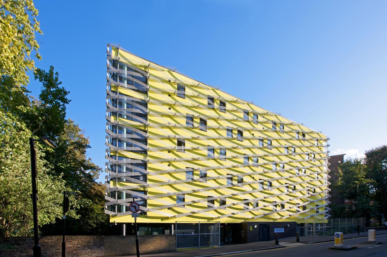 Newington Court * Londen