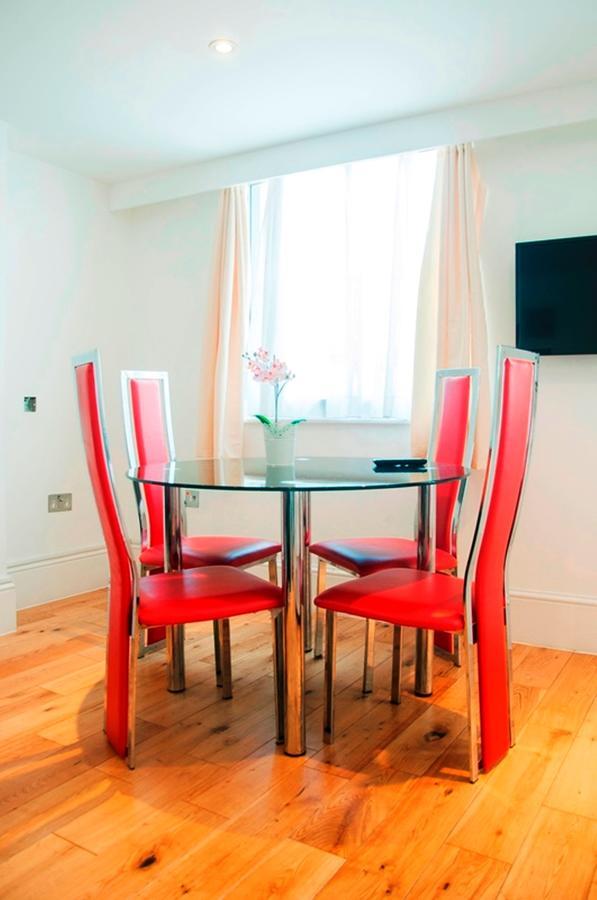 Baker Street Apartment London