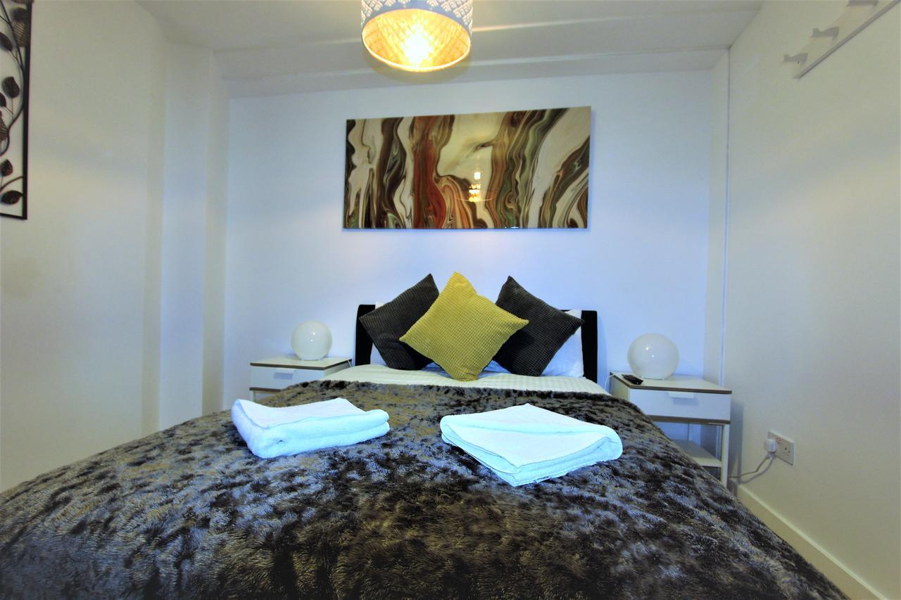 Stratford Guest house *