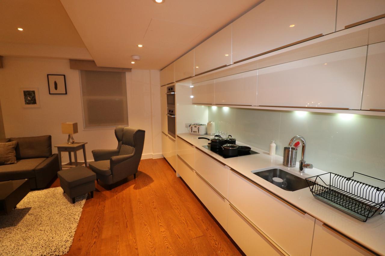 Apartment Oxford Street, Gilbert Court London