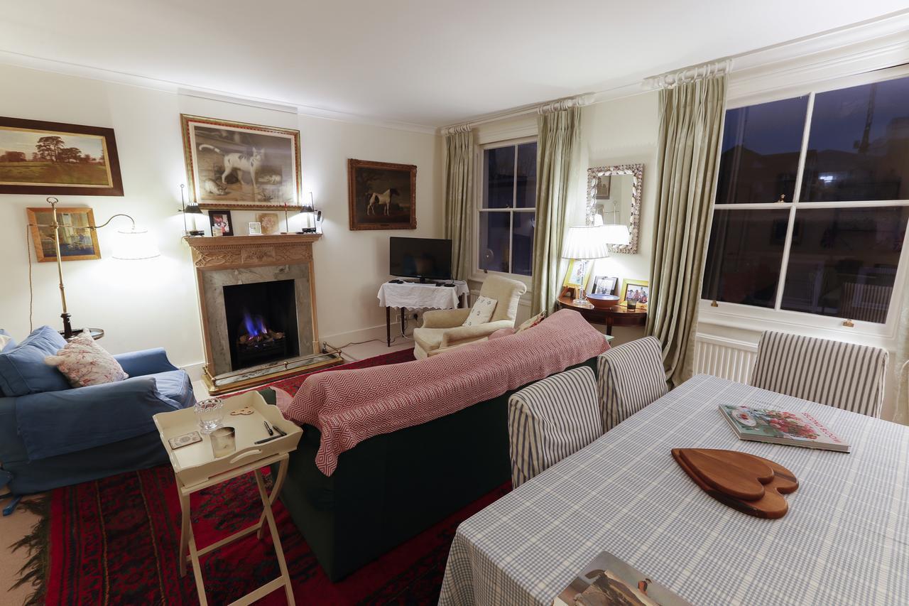 Attractive Chelsea For Four Apartment London