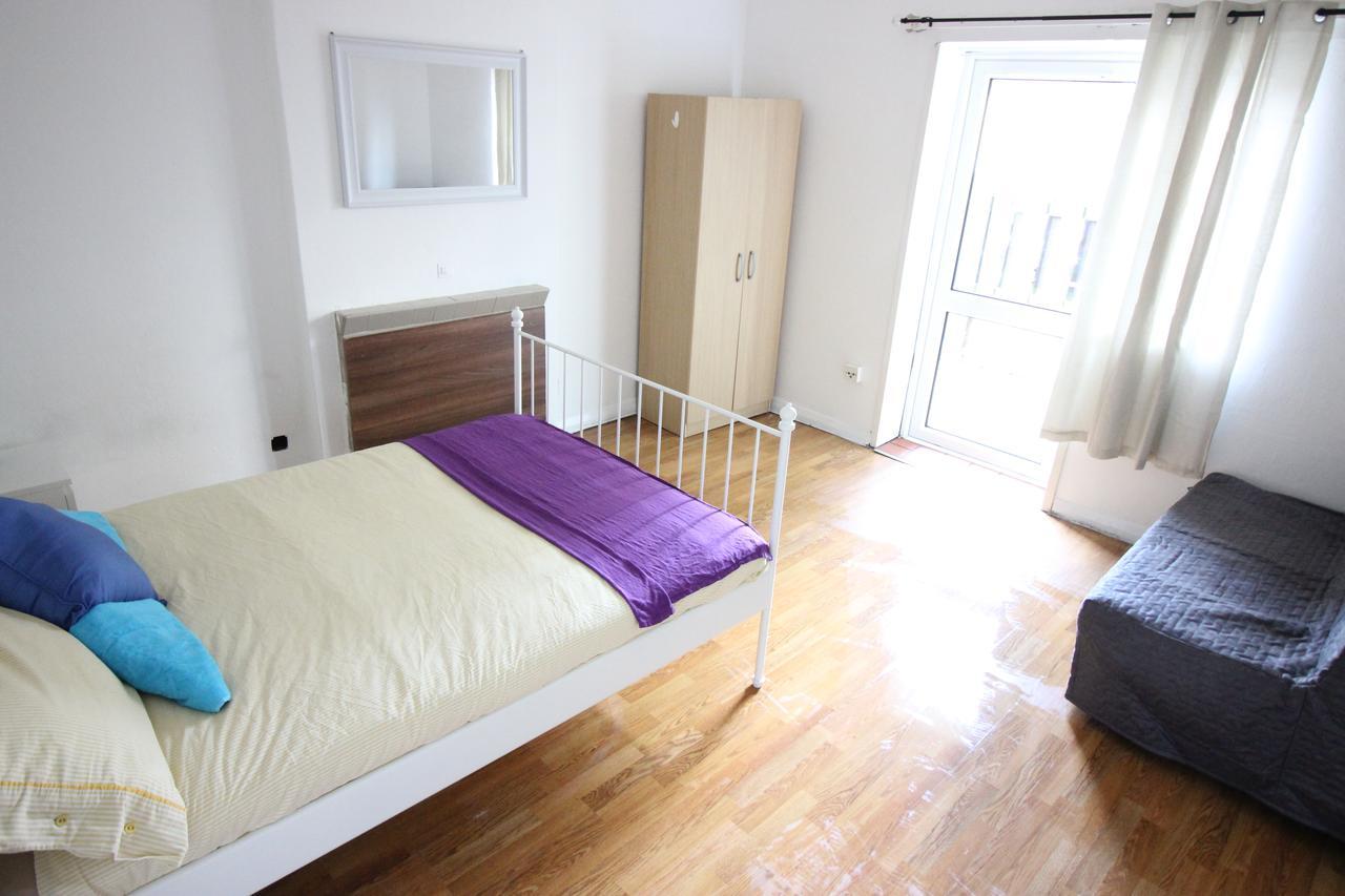 Guest Braintree * London