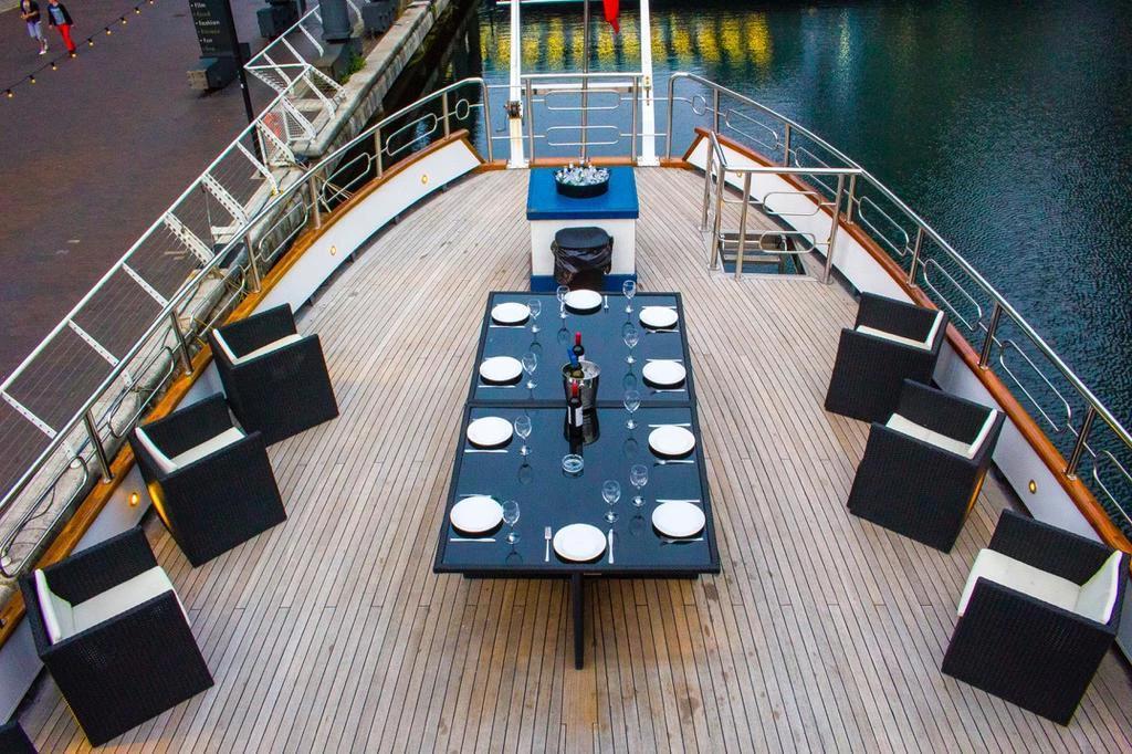 Hotel Absolute Pleasure Yacht