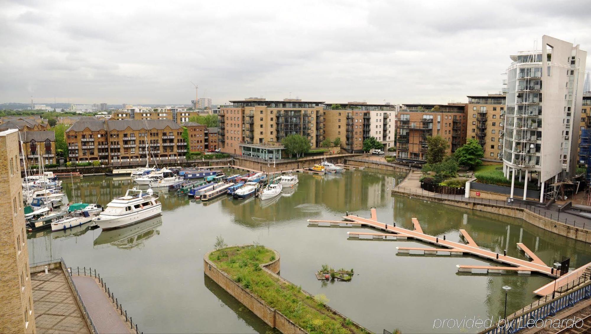 Apple Apartments Limehouse Basin *