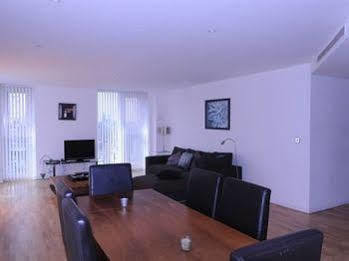 Hotel Zen - Canary Wharf London