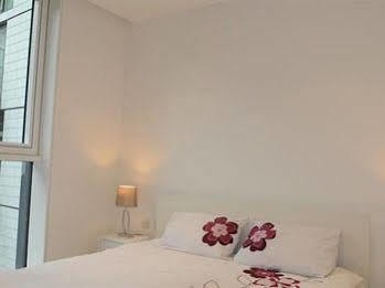 Zen - Canary Wharf 4*