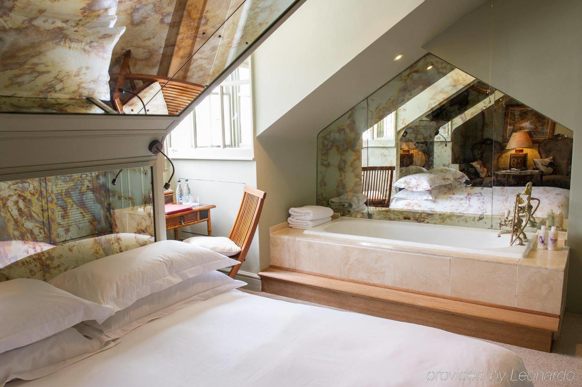 The Portobello Hotel 4*