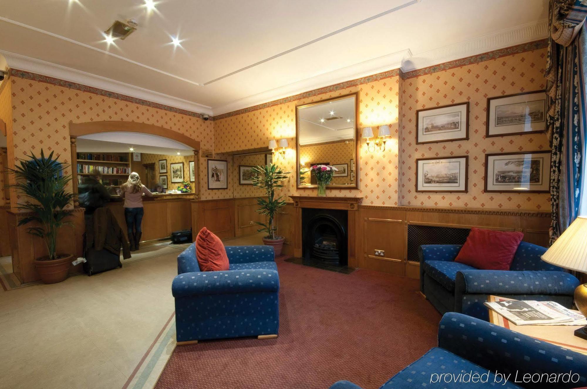 Hotel Phoenix 4*