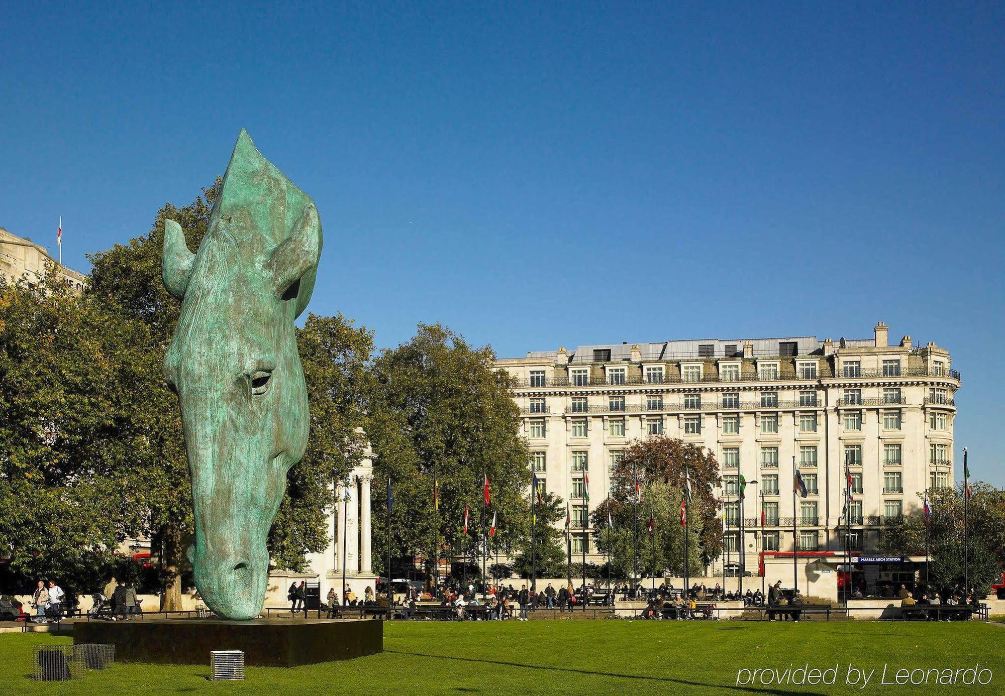 Marriott Park Lane 5*