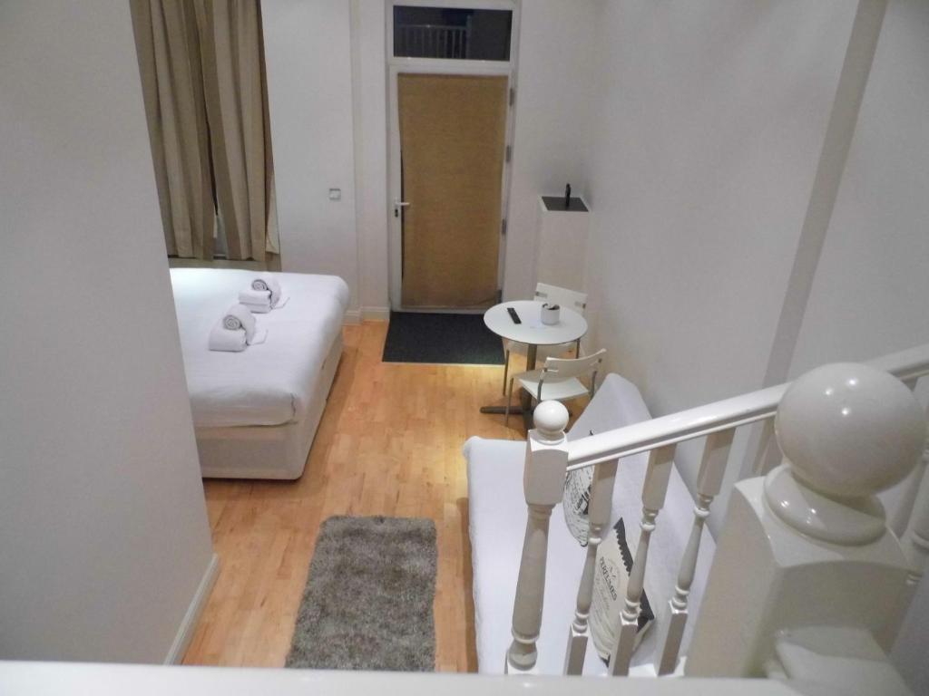 Apartment Albert Bridge