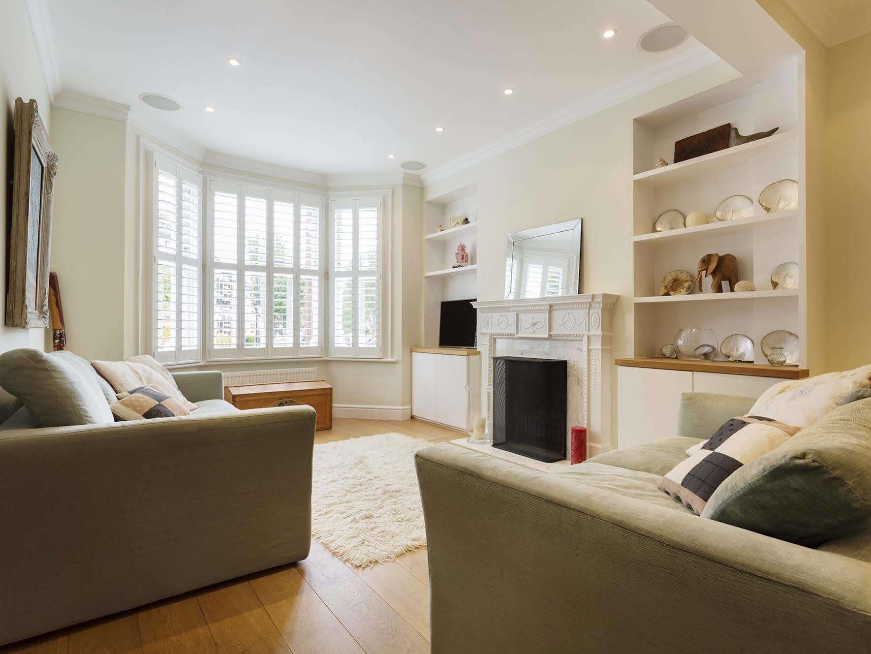 Veeve - Victorian House Fulham London