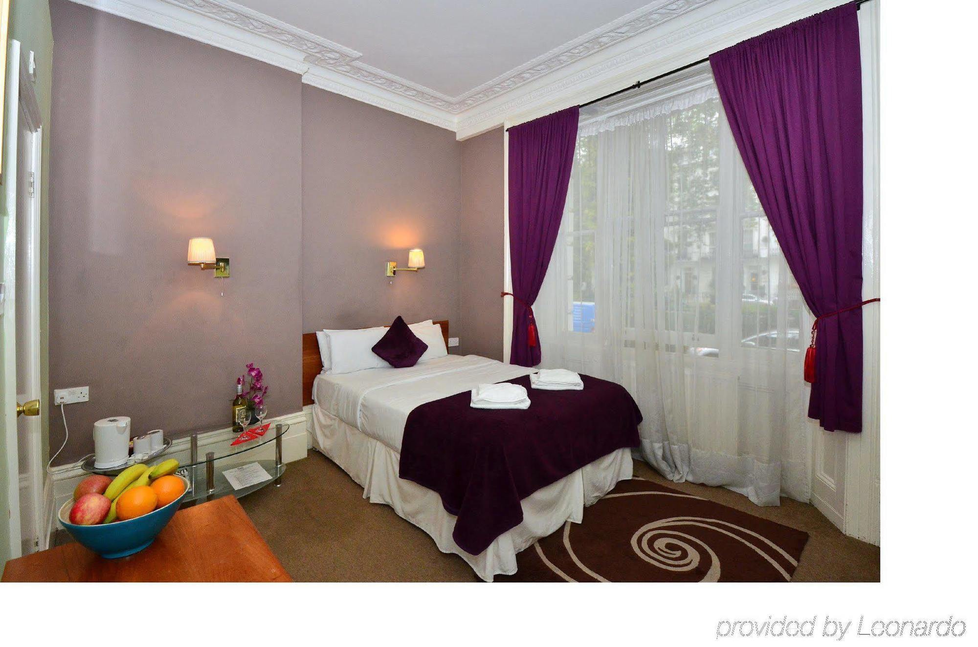 So Paddington Hotel
