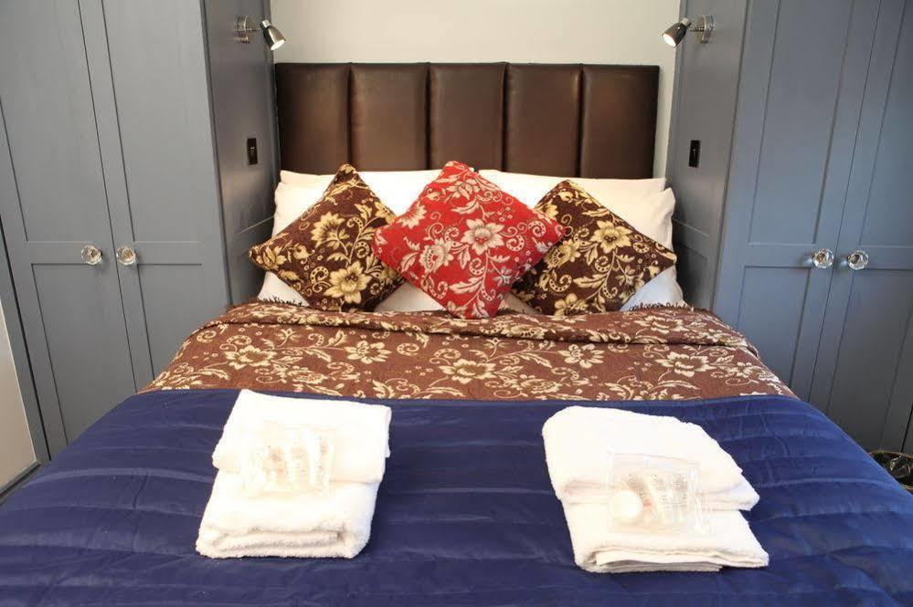 Hotel Metro Star