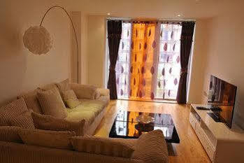 Zen - Canary Wharf London