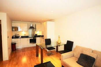 Zen - Canary Wharf London