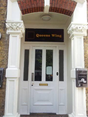 Queens Drive At Finsbury Park Hotel
