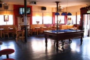 Cart And Horses 3* London
