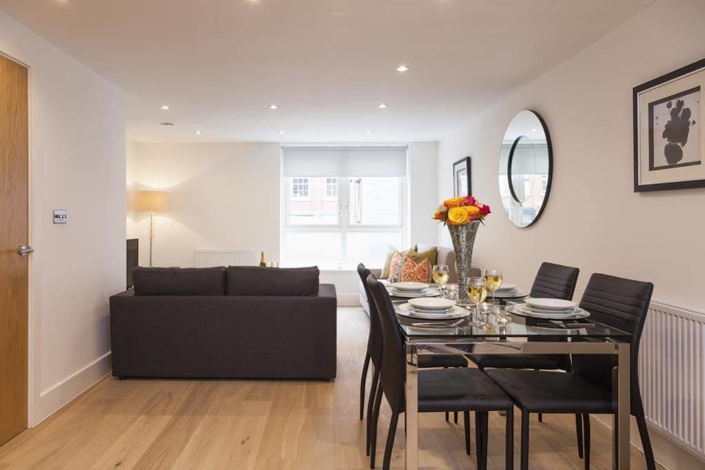 Premier Tower Bridge Apartment *
