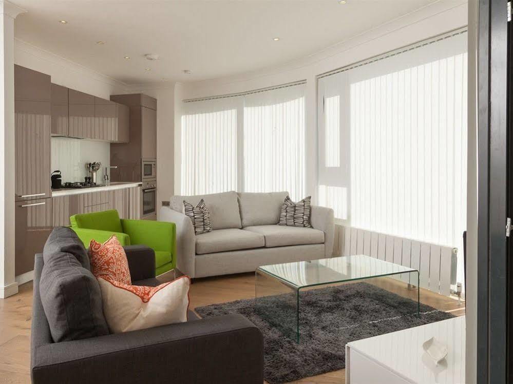 Deluxe Bridge Apartment