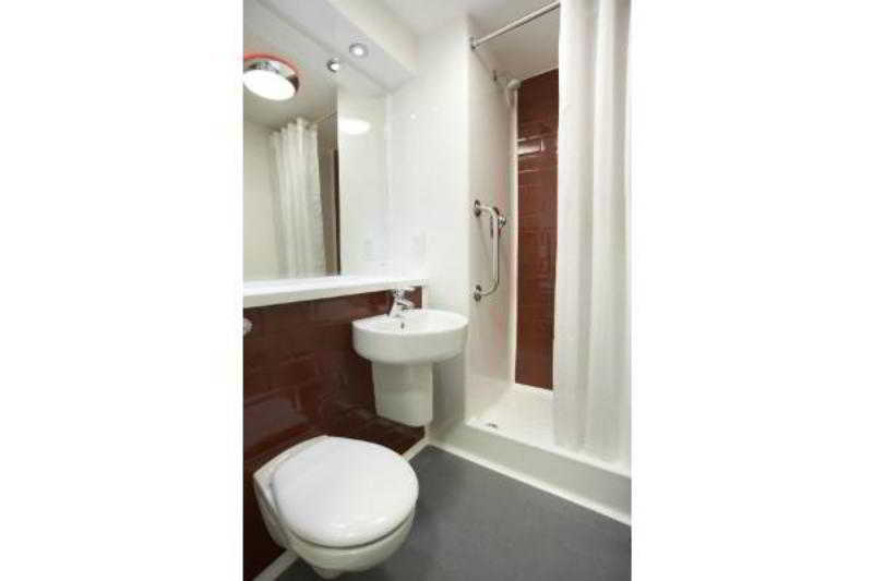 Travelodge Bethnal 3*