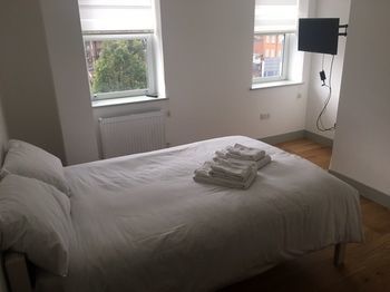 Forest House Hotell 3*