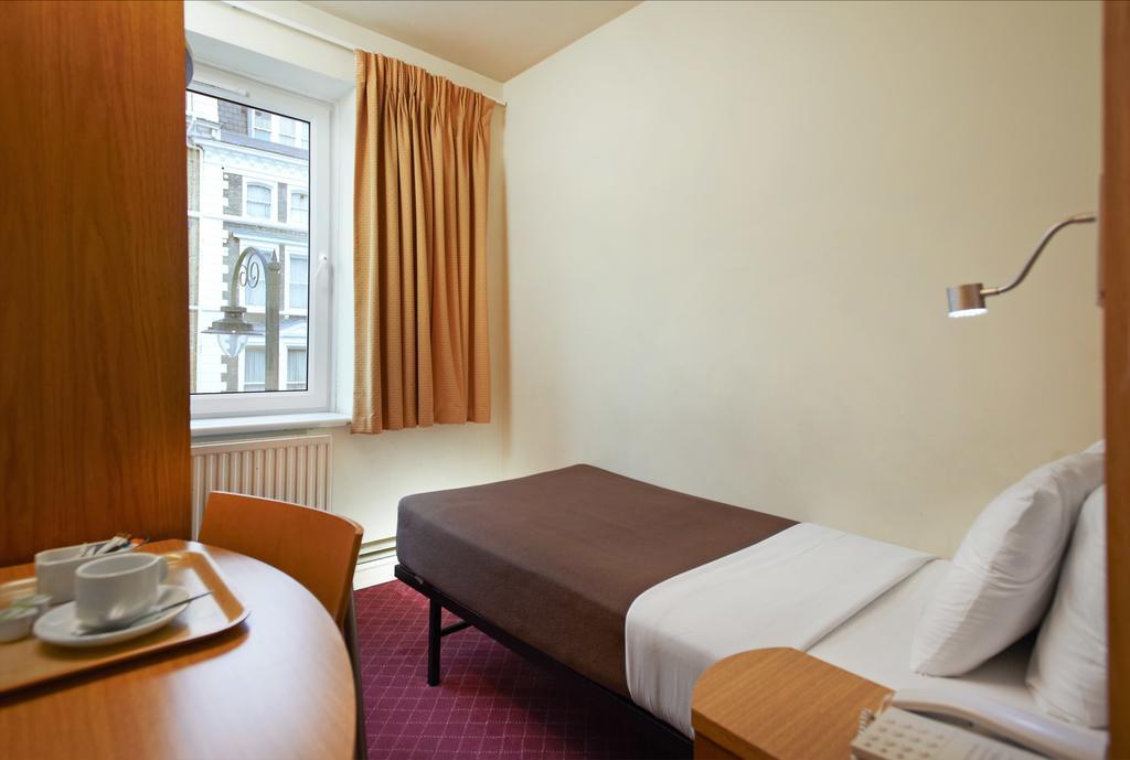 Ambassadors Hotell London