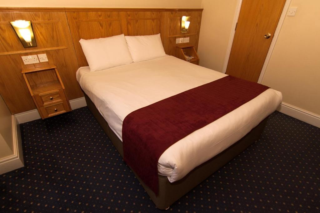 Days Hyde Park Hotel London