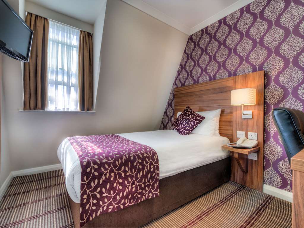 Continental Kensington Hotel 3*
