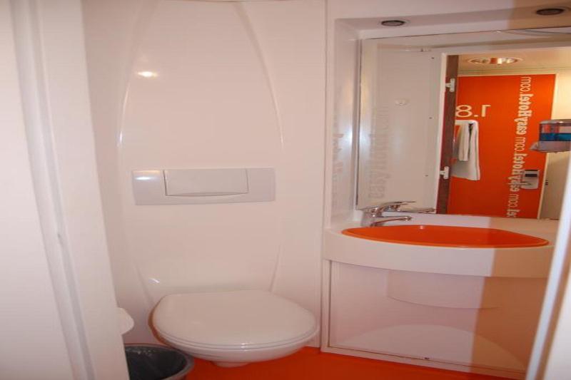 Hotel Easyhotel South Kensington 2*