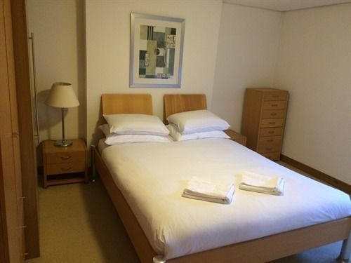 Paddington Southwick Street Apartments * London