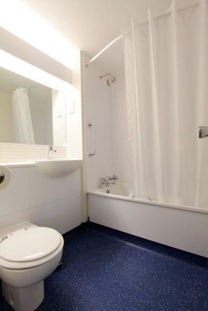 Travelodge Farringdon 3* Londra