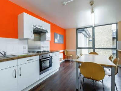 Don Gratton House * London