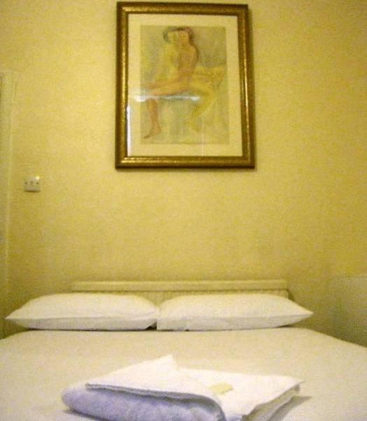 Guest house Fitzroy/cosmo 2*