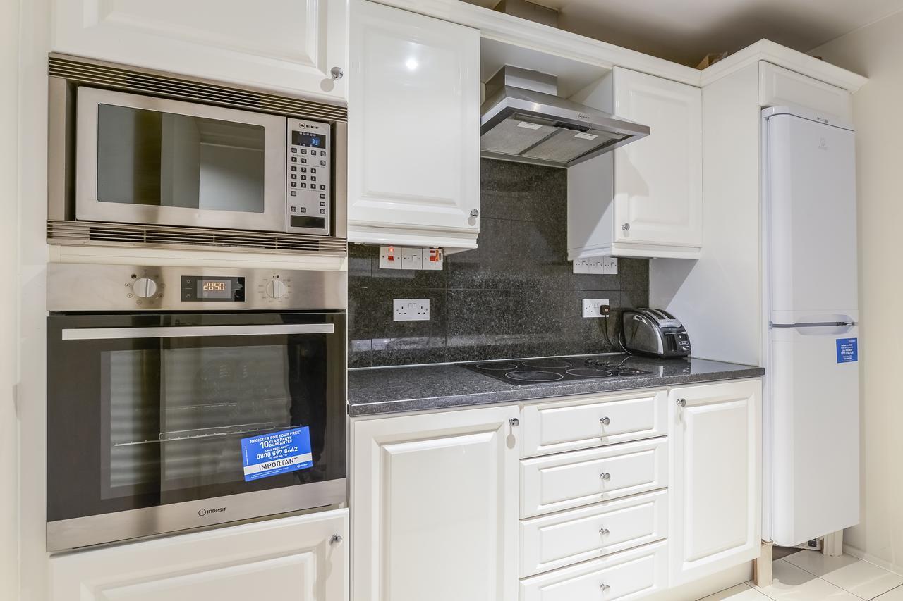Point West 2 Bed Duplex *