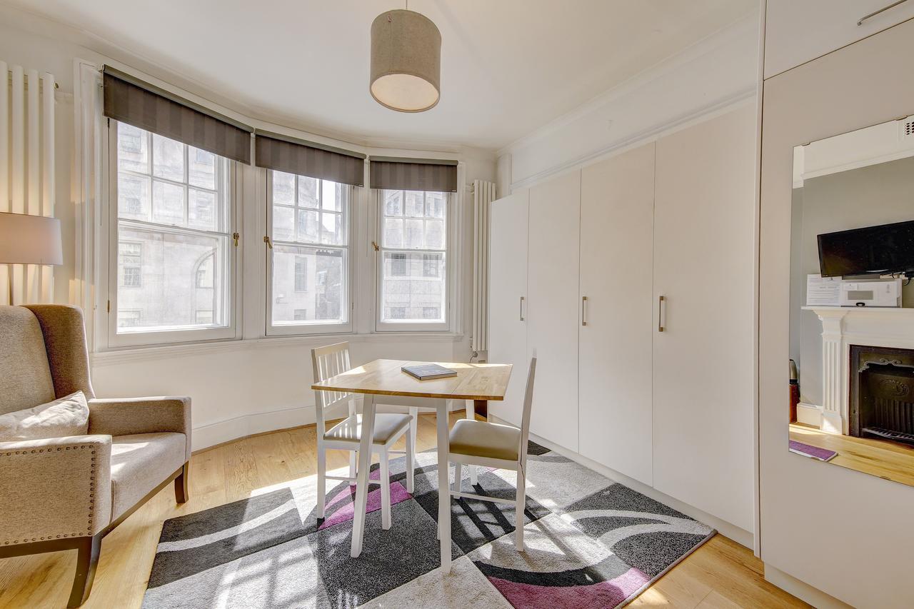 Protem Cannon Street Apartment *