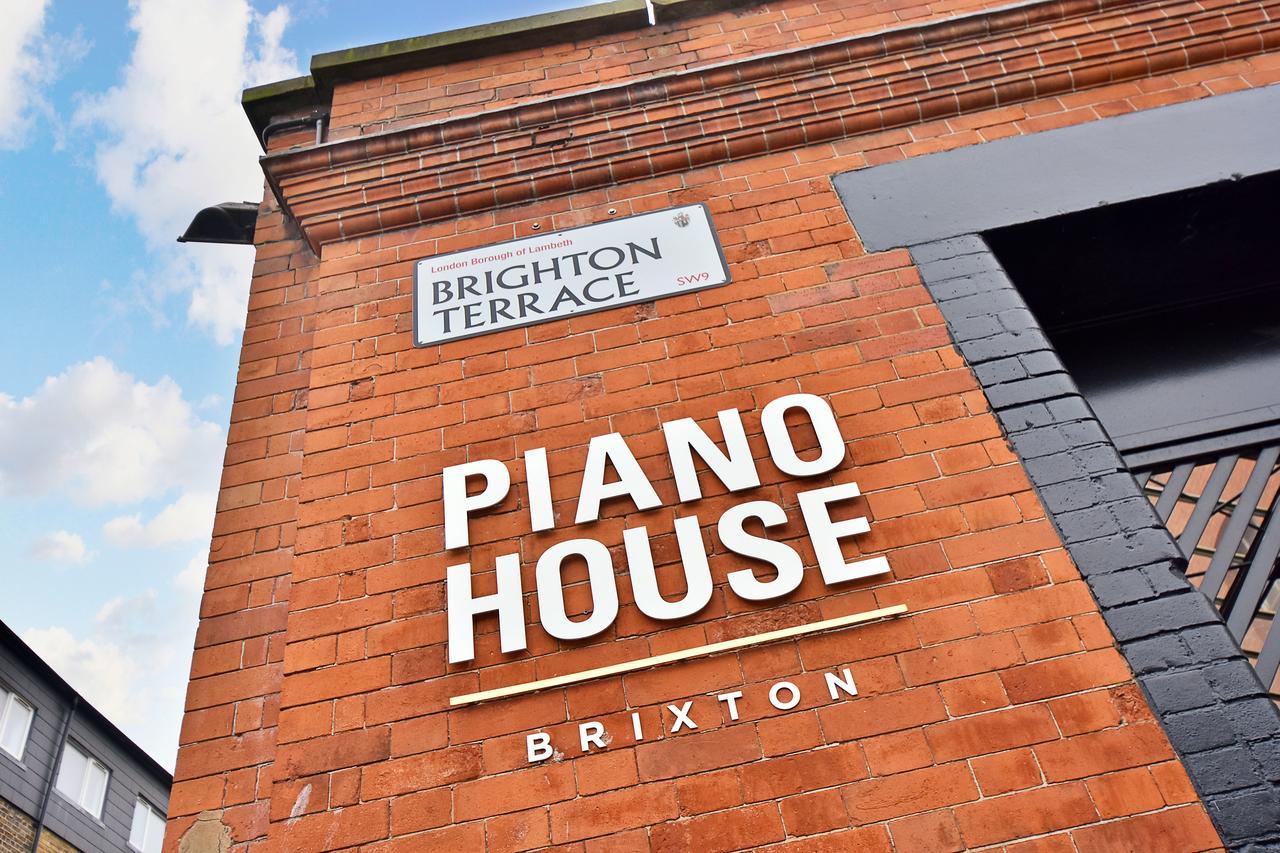 Where To Sleep - Brixton High Street Guest house London