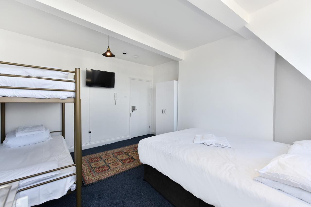 Where To Sleep - Brixton High Street 3* London