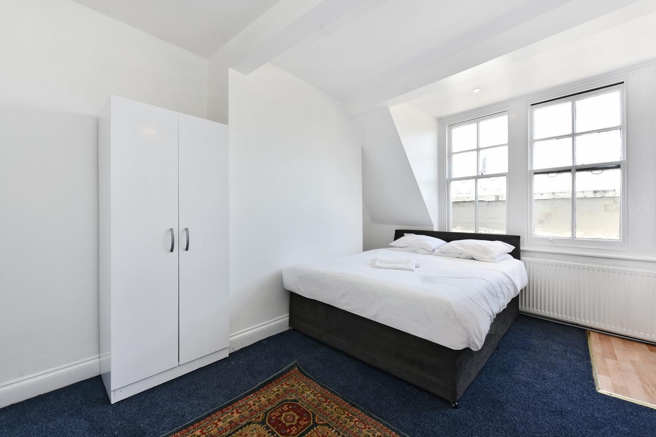 Guest house Where To Sleep - Brixton High Street London