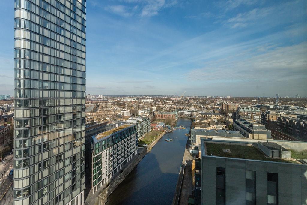 Canaletto Tower *