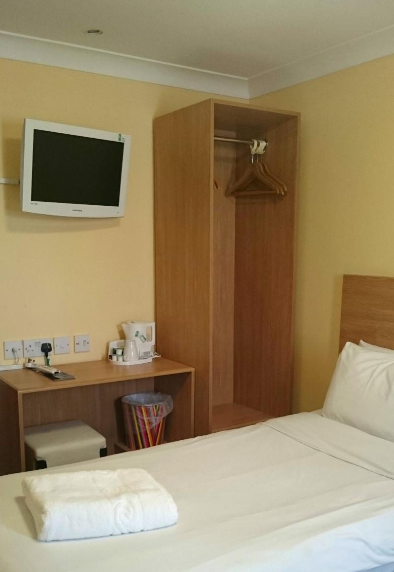 Lord Jim Kensington 3* London
