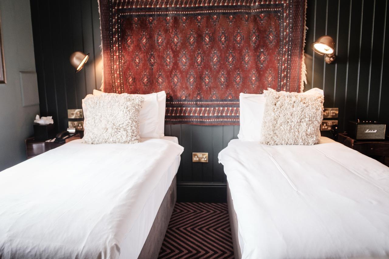 Half Moon London