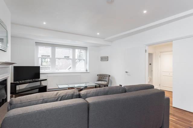 Fleet Street 4 Apartment London