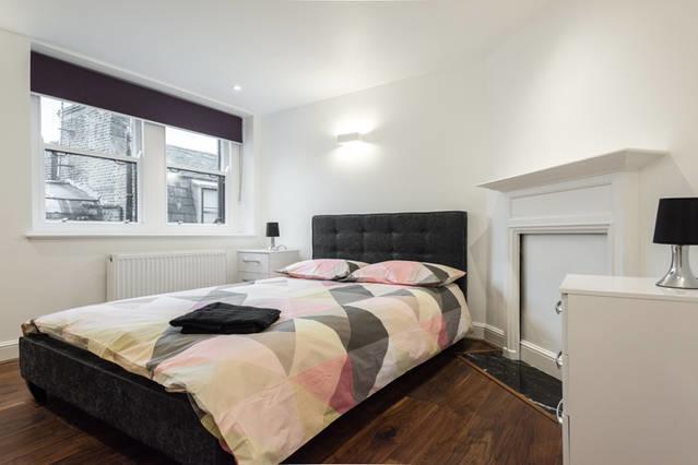 Apartment Fleet Street 4 *